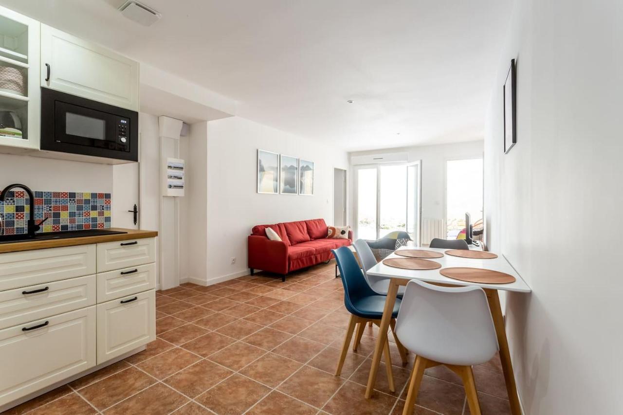 Joli Appartement Avec Jardin / Vieux-Лормон Экстерьер фото